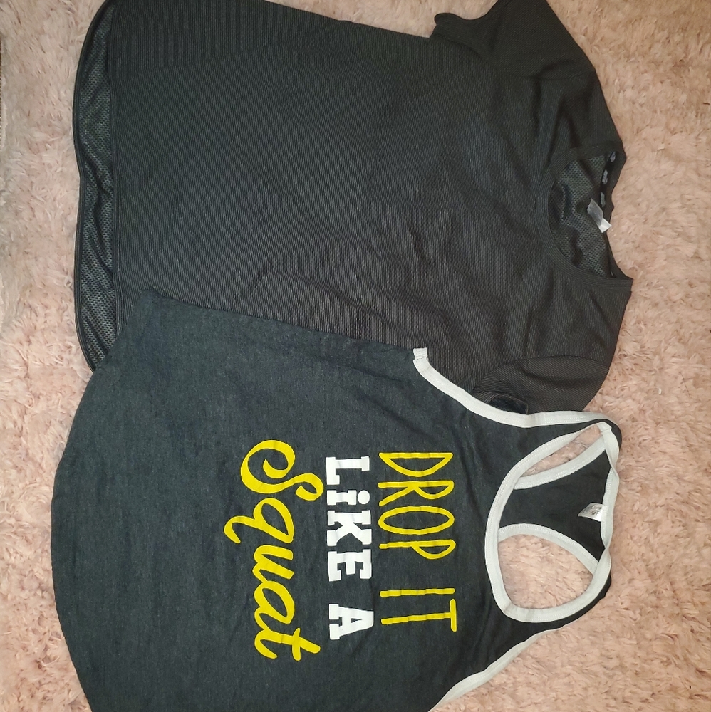 Workout shirt bundle size L